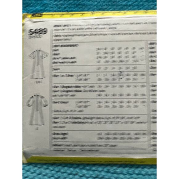 Simplicity 5489 Sewing pattern Aline dress flutter puff sleeve size 16 - Picture 4 of 5